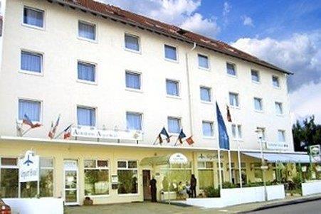 Hotel Alpenblick Garni Юберлинген Екстериор снимка