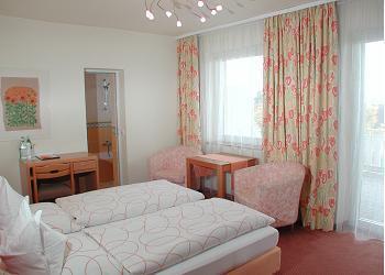 Hotel Alpenblick Garni Юберлинген Стая снимка