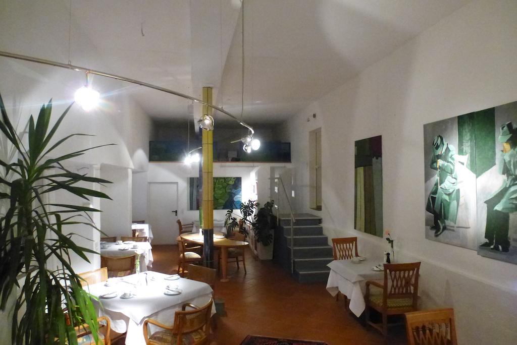 Hotel Alpenblick Garni Юберлинген Екстериор снимка